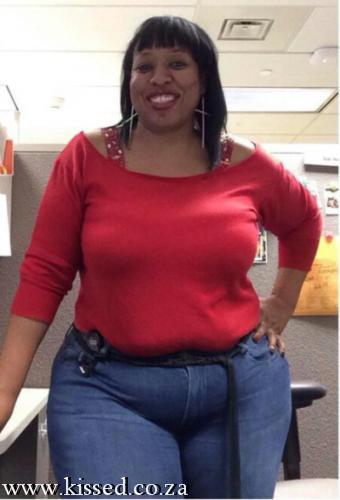 THICK BLACK MAMA CURVED HIPS-2i