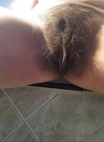 hairy muff