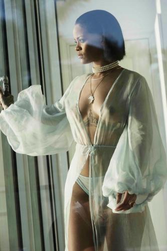 Rihanna1